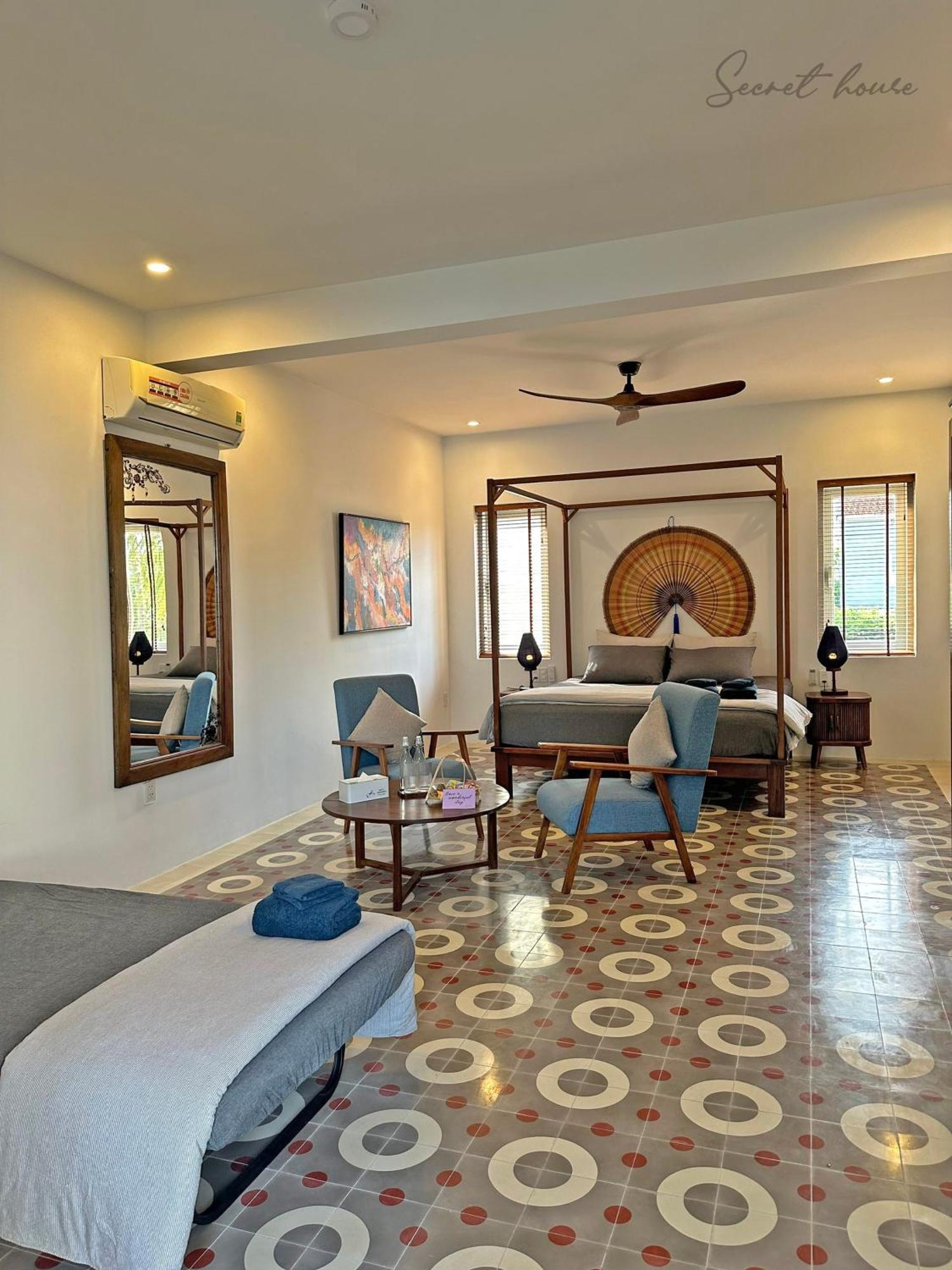 Secret House Boutique Hoi An Hotel Bagian luar foto