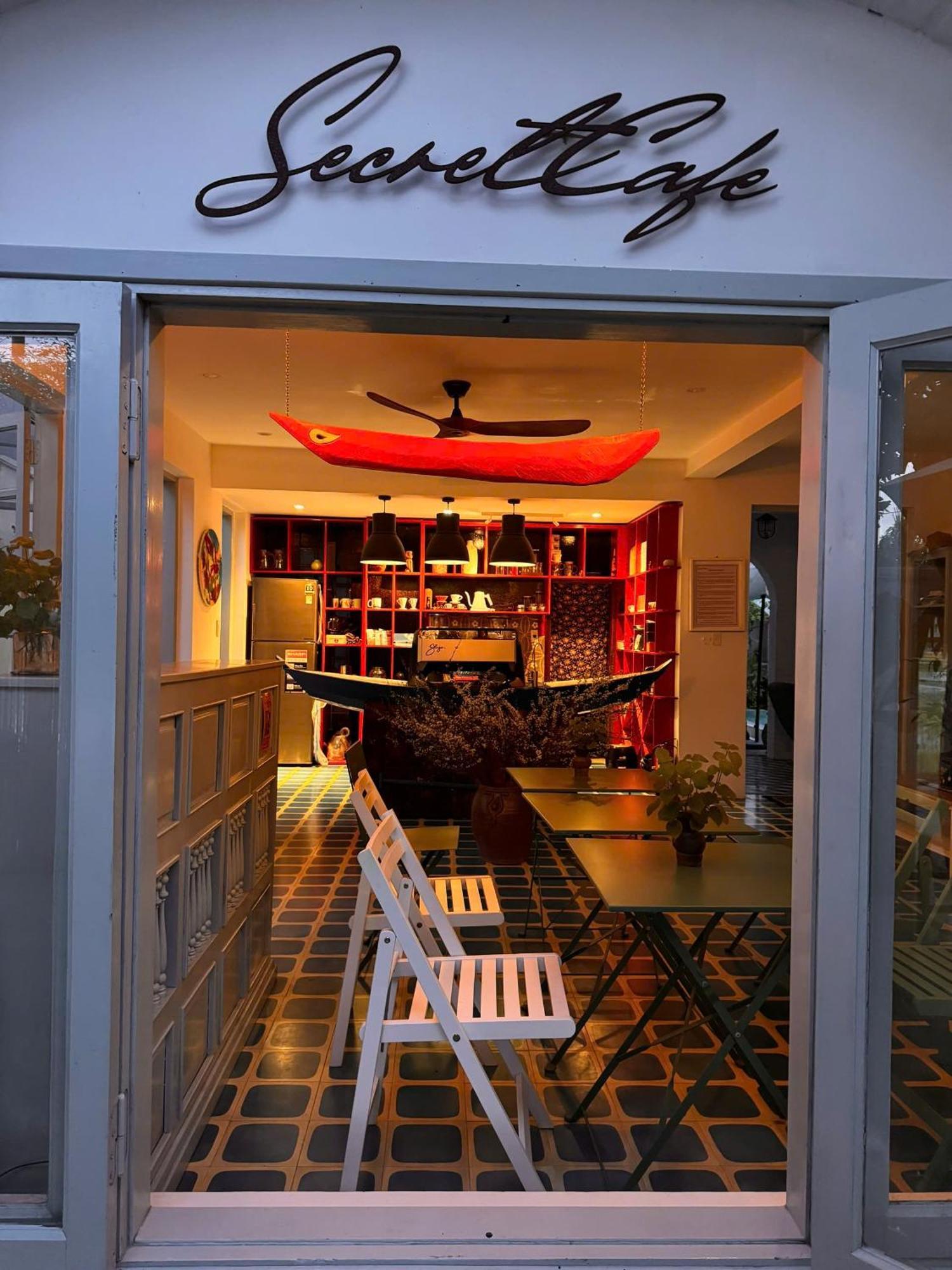 Secret House Boutique Hoi An Hotel Bagian luar foto